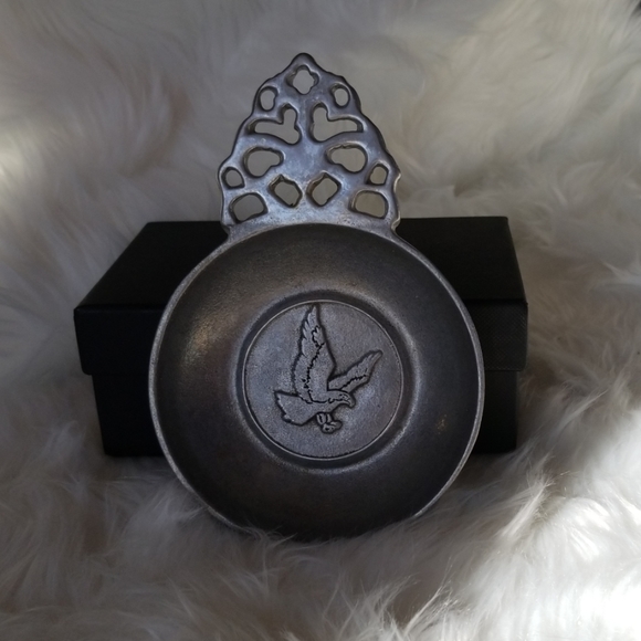 Vintage Pewter Wilton Armetale Eagle Porringer - Picture 6 of 7
